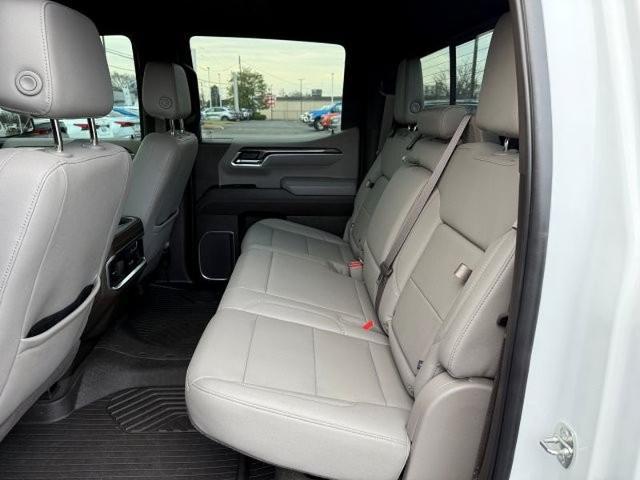 2023 Chevrolet Silverado 1500 4WD Crew Cab Short Bed LTZ