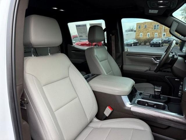 2023 Chevrolet Silverado 1500 4WD Crew Cab Short Bed LTZ
