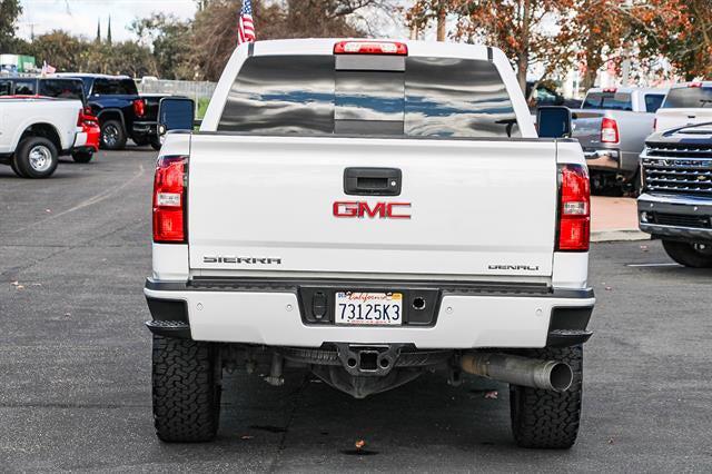 2015 GMC Sierra 2500HD Denali