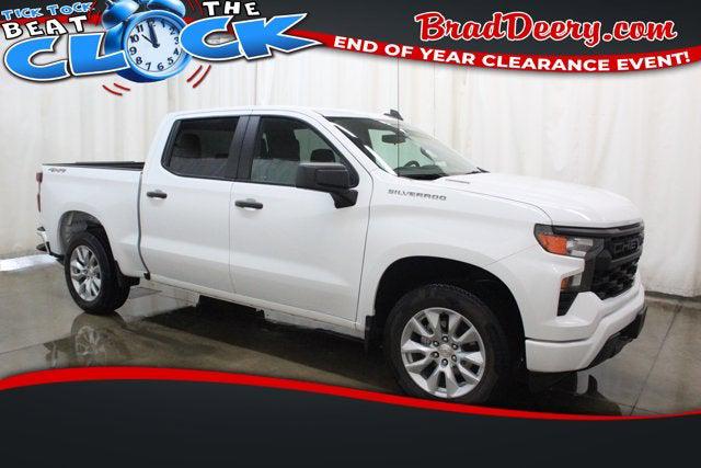 2024 Chevrolet Silverado 1500 4WD Crew Cab Short Bed Custom