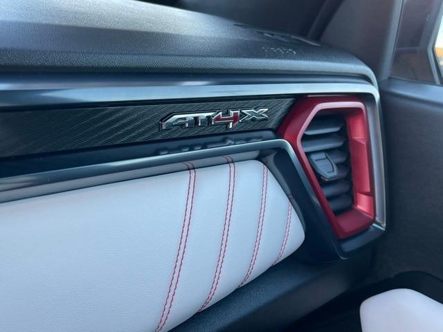 2024 GMC Canyon 4WD AT4X