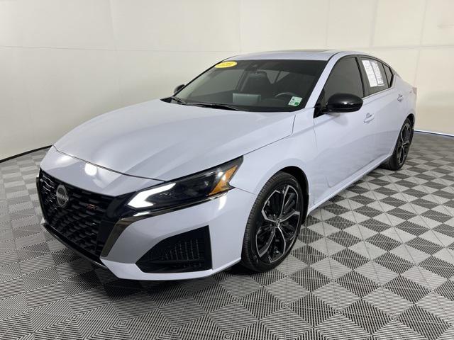 2024 Nissan Altima SR FWD 2024 Nissan Altima SR FWD