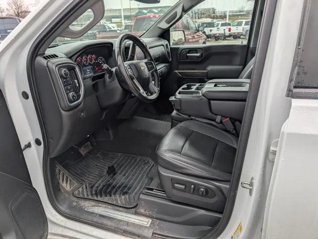 2022 Chevrolet Silverado 1500 LTD 4WD Crew Cab Short Bed LT