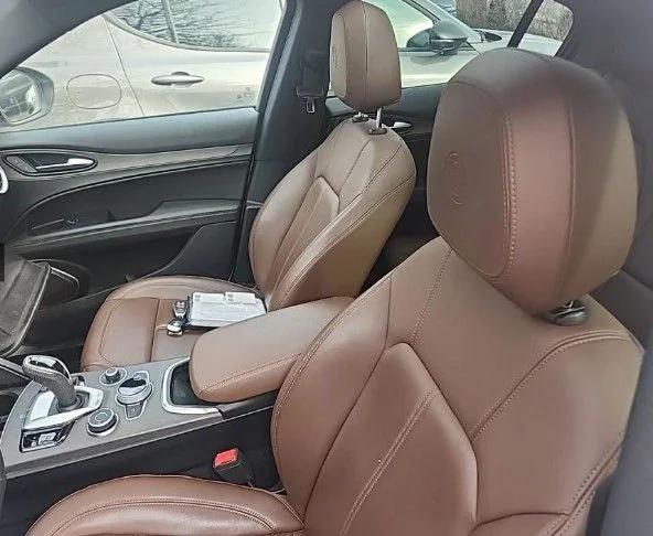 2023 Alfa Romeo Stelvio Ti AWD