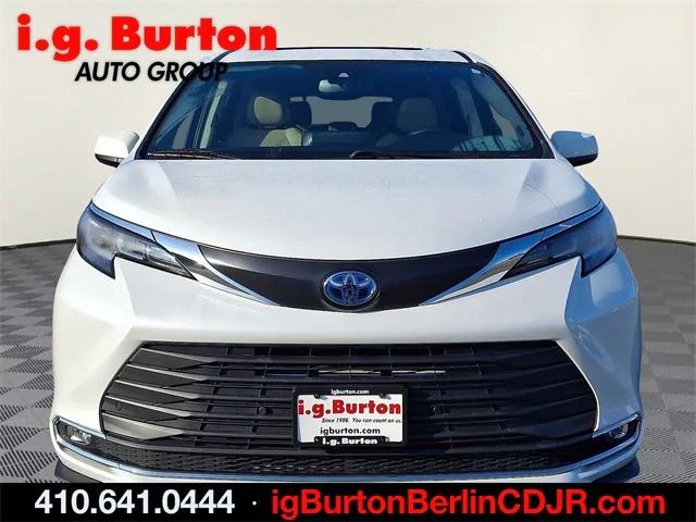 2022 Toyota Sienna XLE