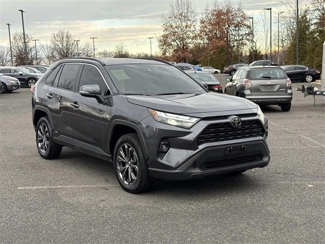 2025 Toyota RAV4 Hybrid XLE Premium