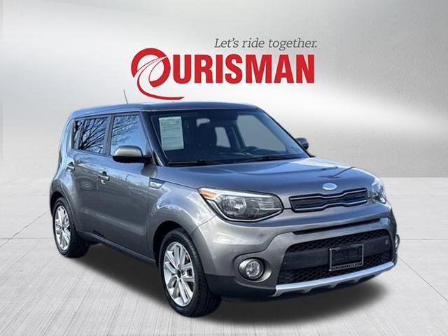 2017 Kia Soul + 2017 Kia Soul +