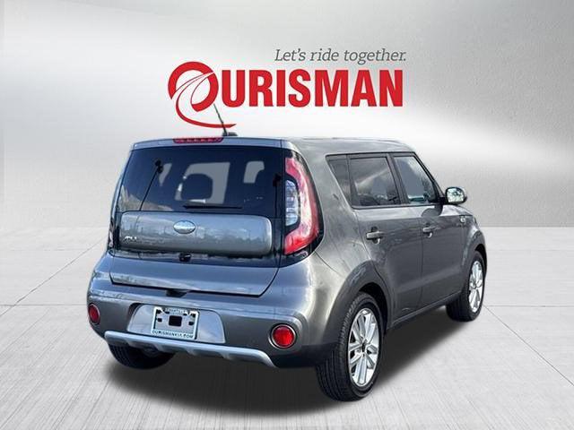 2017 Kia Soul + 2017 Kia Soul +