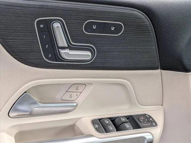 2021 Mercedes-Benz GLB 250