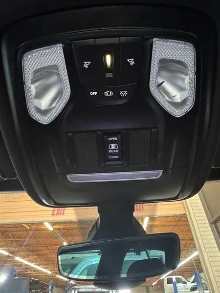 2022 Ram 1500 Lone Star Crew Cab 4x4 5'7" Box