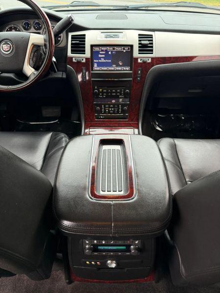 2014 Cadillac Escalade Luxury