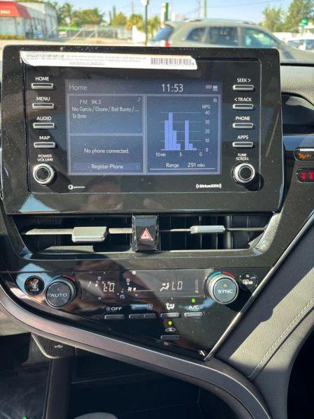2024 Toyota Camry LE
