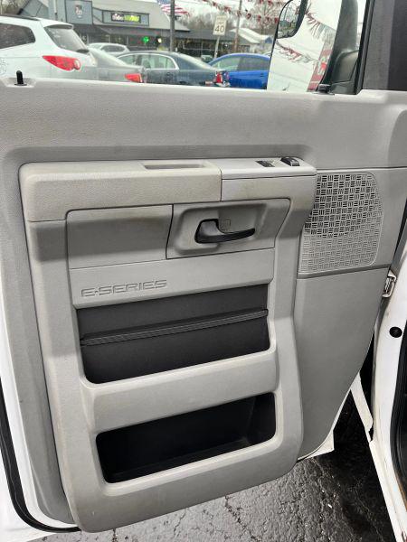 2012 Ford E-150 Recreational