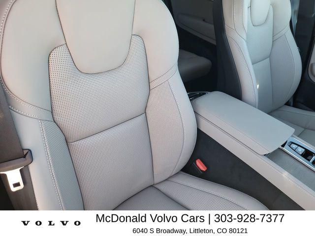 2026 Volvo XC90 Ultra, B6 AWD Gas (mild hybrid), Gasoline, Bright, 6 Seats