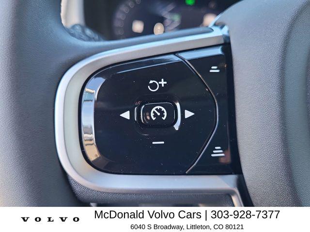 2026 Volvo XC90 Ultra, B6 AWD Gas (mild hybrid), Gasoline, Bright, 6 Seats
