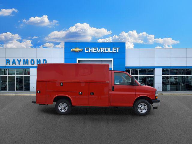 2026 Chevrolet Express Cutaway Work Van
