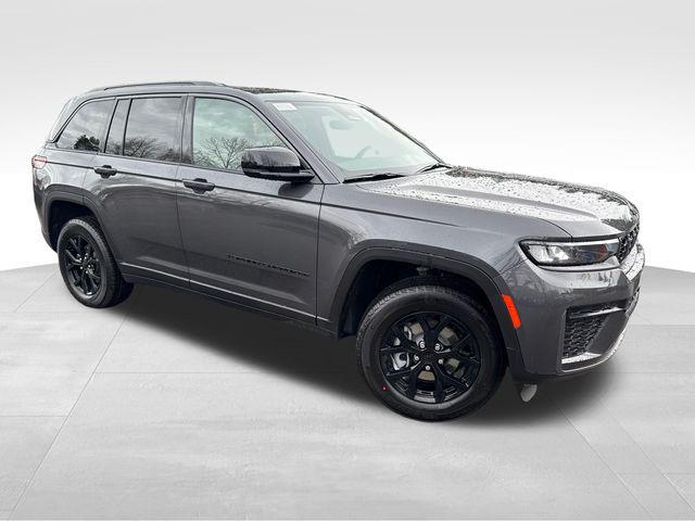 2026 Jeep Grand Cherokee Altitude 4x4 for sale in Kirkland, WA