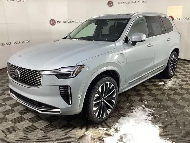 2026 Volvo XC90 Plug-In Hybrid Plus, T8 AWD, Electric/Gasoline, Bright, 7 Seats for sale in Tinley Park, IL