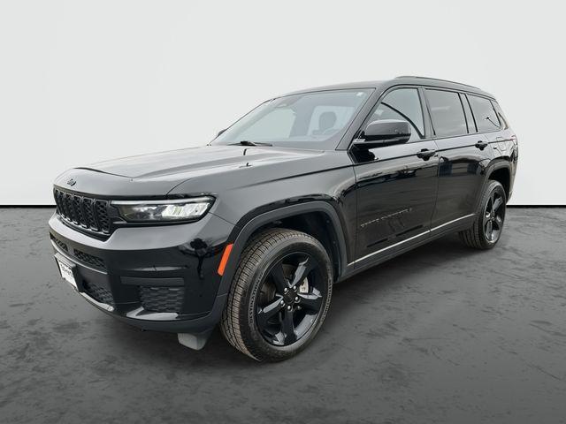 2023 Jeep Grand Cherokee L Altitude 4x4 for sale in Council Bluffs, IA