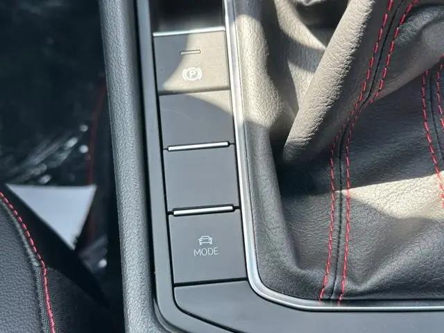 2026 Volkswagen Jetta GLI Autobahn