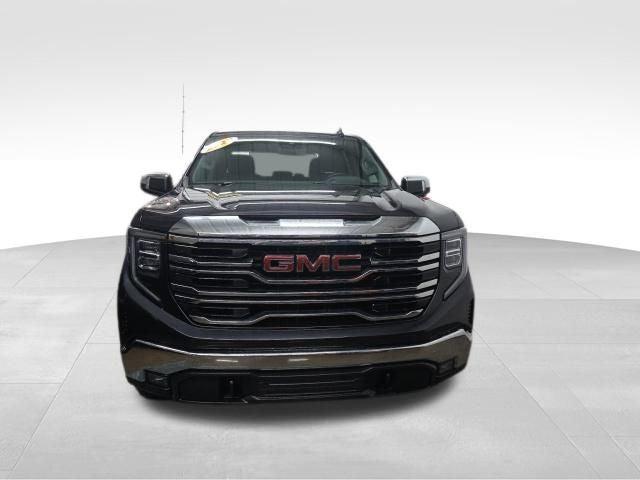 2023 GMC Sierra 1500 4WD Crew Cab Short Box SLT