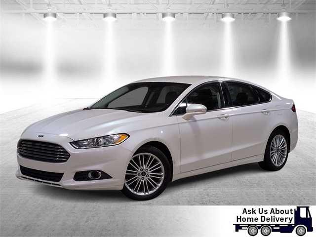 2016 Ford Fusion SE
