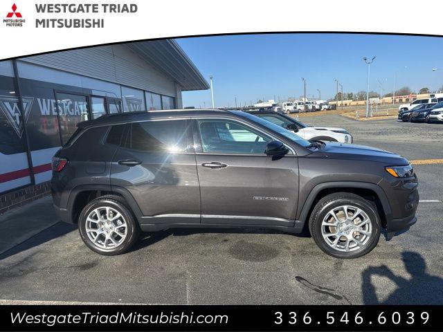 2022 Jeep Compass Latitude Lux 4x4
