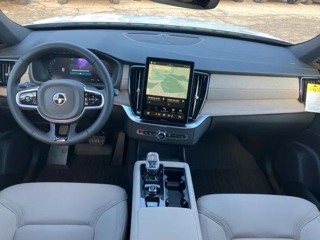 2026 Volvo XC90 Plus, B6 AWD Gas (mild hybrid), Gasoline, Bright, 7 Seats