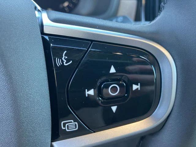 2026 Volvo XC90 Plus, B6 AWD Gas (mild hybrid), Gasoline, Bright, 7 Seats