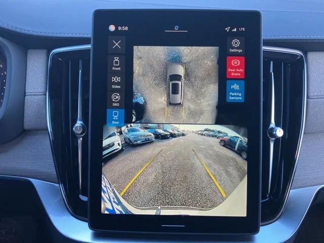 2026 Volvo XC90 Plus, B6 AWD Gas (mild hybrid), Gasoline, Bright, 7 Seats