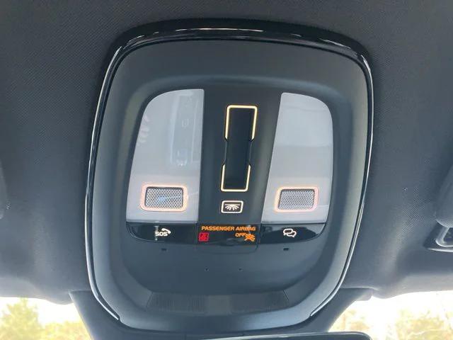 2026 Volvo XC90 Plus, B6 AWD Gas (mild hybrid), Gasoline, Bright, 7 Seats