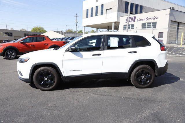 2019 Jeep Cherokee Sport