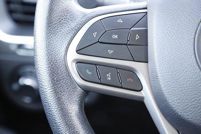2019 Jeep Cherokee Sport