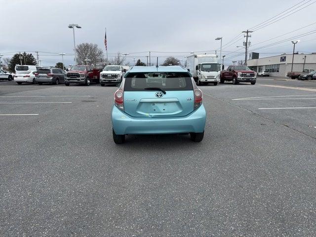 2014 Toyota Prius c Two
