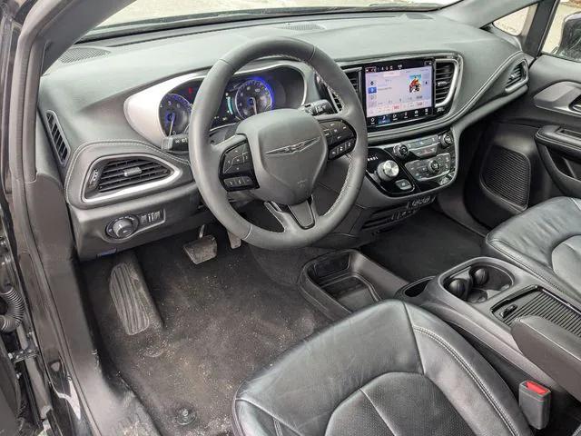 2022 Chrysler Pacifica Touring L AWD