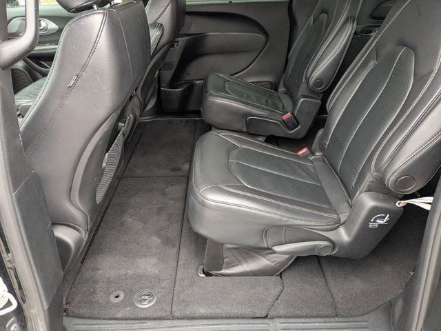 2022 Chrysler Pacifica Touring L AWD