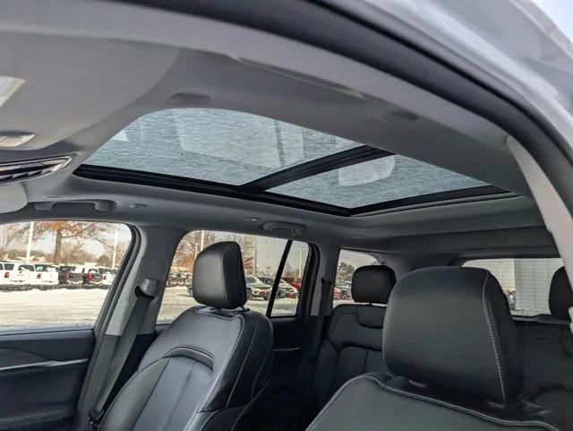 2022 Jeep Grand Cherokee 4xe Limited 4x4 2022 Jeep Grand Cherokee 4xe Limited 4x4