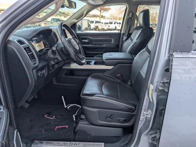 2020 RAM 2500 Laramie Crew Cab 4X4 64 Box