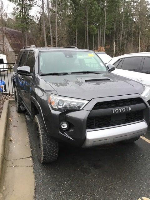 2022 Toyota 4Runner TRD Off Road