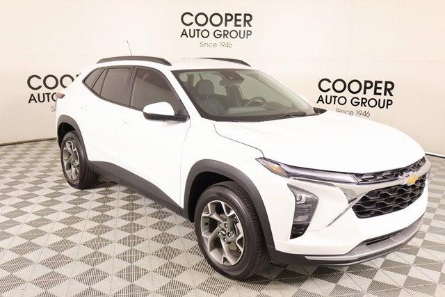 2025 Chevrolet Trax FWD LT