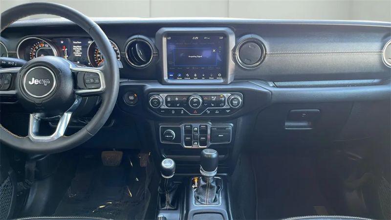 2023 Jeep Gladiator Sport