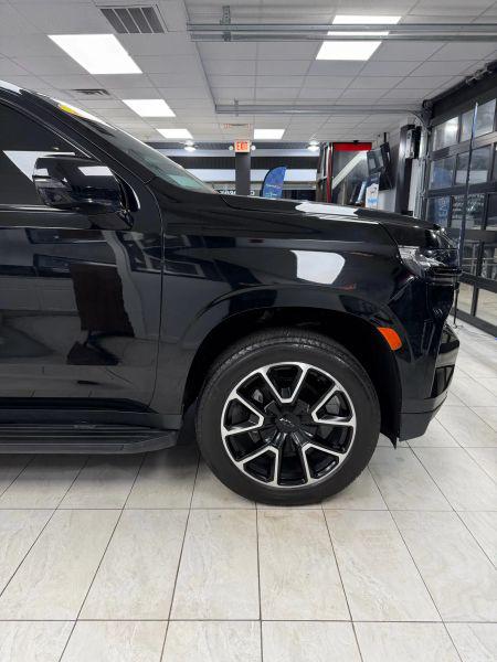 2023 Chevrolet Tahoe 4WD RST