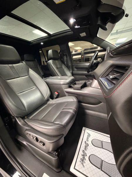 2023 Chevrolet Tahoe 4WD RST