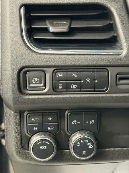 2023 Chevrolet Tahoe 4WD RST