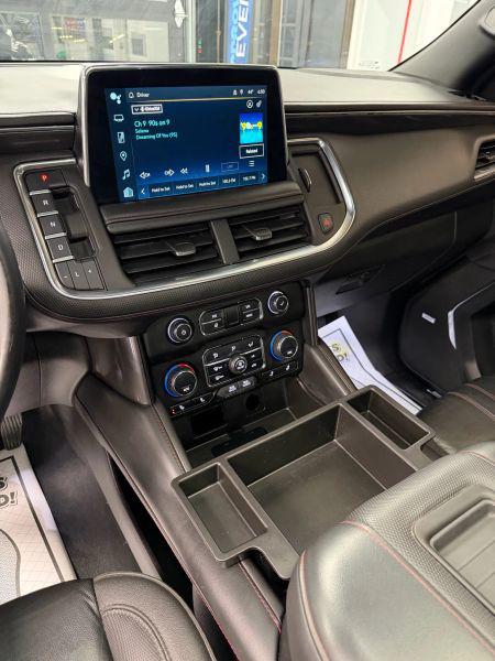 2023 Chevrolet Tahoe 4WD RST