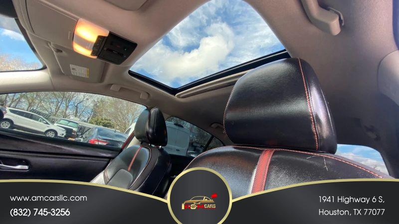 2023 Nissan Sentra SR Xtronic CVT