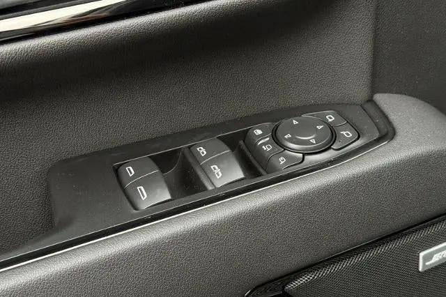 2026 GMC Sierra 2500HD Crew Cab, Standard Bed, AT4, 4WD