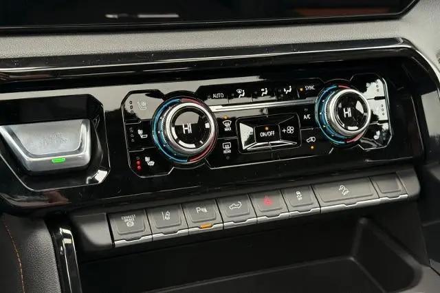 2026 GMC Sierra 2500HD Crew Cab, Standard Bed, AT4, 4WD