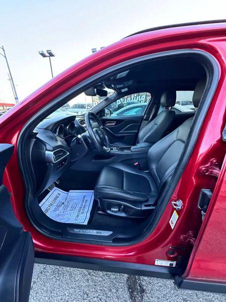 2019 Jaguar F-PACE 25t Premium