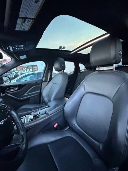 2019 Jaguar F-PACE 25t Premium